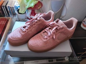 Nike Air Force 1 07 LV8 Suede Rosa Particle
N.39