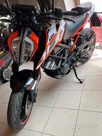 KTM 125