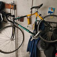 bici bianchi da corsa