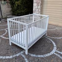 Lettino Ikea Gulliver bianco con materasso