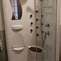 Box Doccia con Idromassaggio 