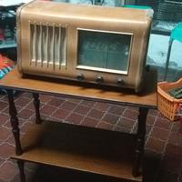 Radio Epoca Valvole + Tavolino