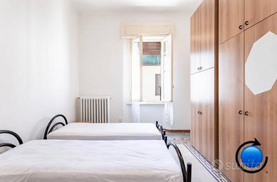 Si libera stanza doppia