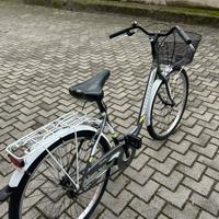 Bicicletta da donna nuova