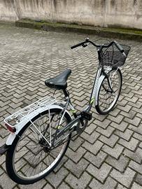 Bicicletta da donna nuova
