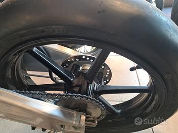 Cerchi anteriori  e posteriori honda 250 nsf talen