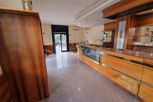 Attività / Licenza di 165 m² con 4 locali a Roma
