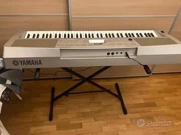 Tastiera Yamaha DGX300