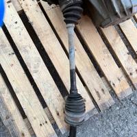 Semiasse anteriore sinistro Hyundai i10 2015
