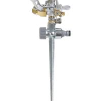 Irrigatore a impulso con innesto nel terreno. 