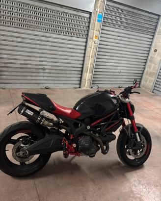 Monster 696 depo libretto