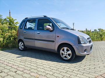 Opel agila