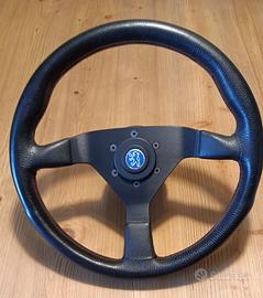 Volante in pelle MOMO