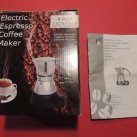 Caffettiera elettrica moka per quattro tazze