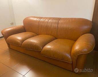 divano in pelle anni 80