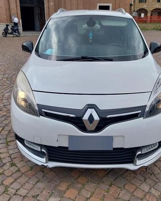 splendida autovettura 