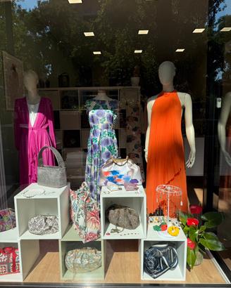 Abiti  e accessori i