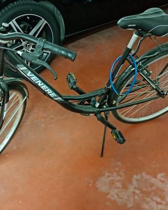 BICICLETTA  NERA