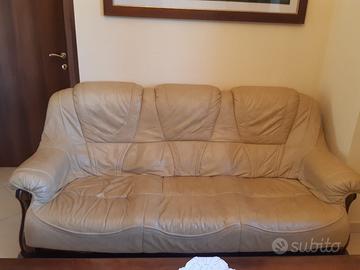 2 divani + tavolo