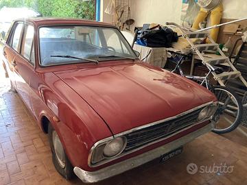 Auto d’epoca Ford del 1967