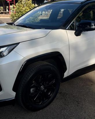 Toyota Rav4 dicembre 2025