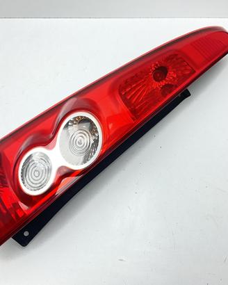 STOP FANALE POSTERIORE SINISTRO FORD Fiesta 5° Se