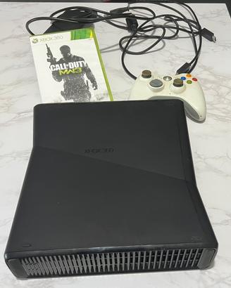 Microsoft Xbox 360 S 4GB