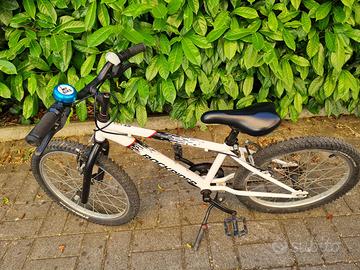 Bicicletta Rockrider ST100  Misura 27.5