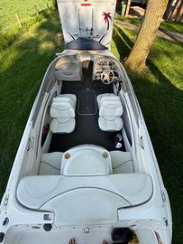 Bayliner Bowrider 4,3 V6 con carello