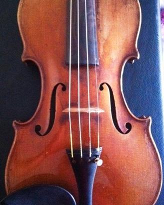 Violino con etichetta armando altavilla napoli1946