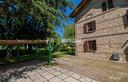 esclusiva-villa-storica-in-sasso-tra-le-colline-di