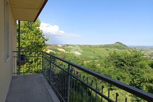 4 LOCALI A COSTIGLIOLE D'ASTI