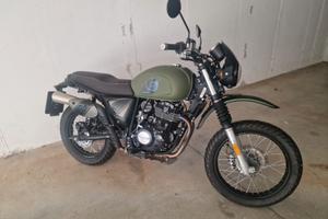 Moto Scrambler SWM SIXDAYS E5 445 cc