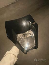 Fanale Alogeno e Mascherina Anteriore KTM