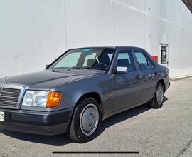 Mercedes 200E