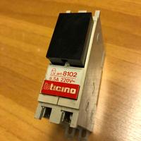 interruttore bticino art. 8102 6,5 A