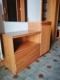 Mobiletto /cassettiera /scarpiera + specchio. 