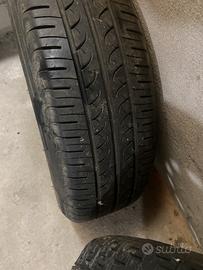 Gomme auto