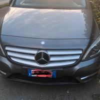 Mascherina anteriore mercedes classe b