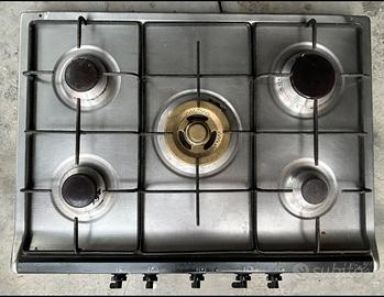 Piano Cottura A Gas 5 Fuochi Smeg