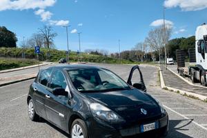 Renault Clio Yahoo 1.2 75cv 16v