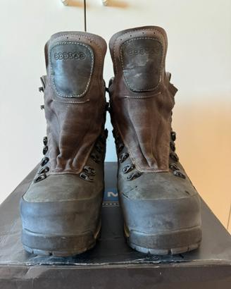 Cosmas rino evo gtx 44