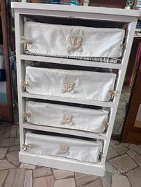 Cassettiera Nanan in legno a 4 cassetti in vimini