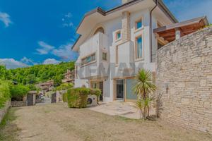 Villa singola - Cerisano