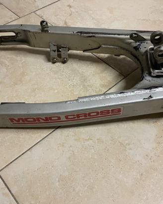 Forcellone Yamaha xt 600