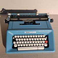 macchina da scrivere olivetti 
