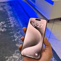 iPhone 15 pro 256gb