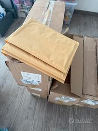 Buste postali imbottite