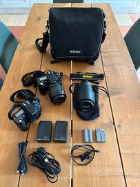 Nikon D90 e D80 con obiettivi e accessori