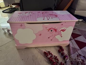 cassapanca porta giocattoli